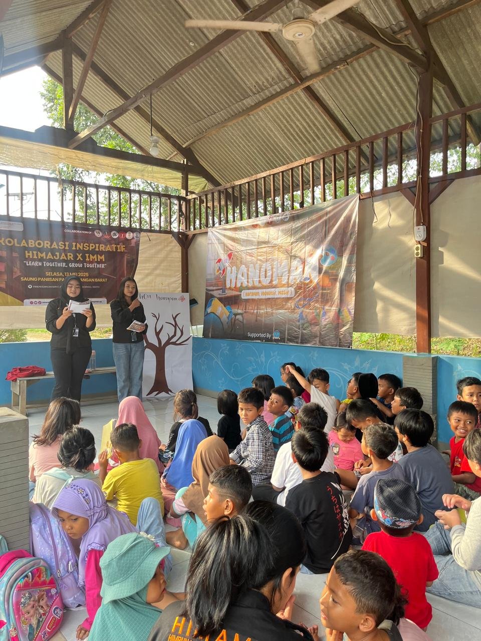 Kegiatan kolaborasi antara Ikatan Mahasiswa Muhammadiyah dan Himpunan Mahasiswa Gunadarma pada, Selasa 14 Mei 2025. Foto : Dwi/humas/mustikatimes.online