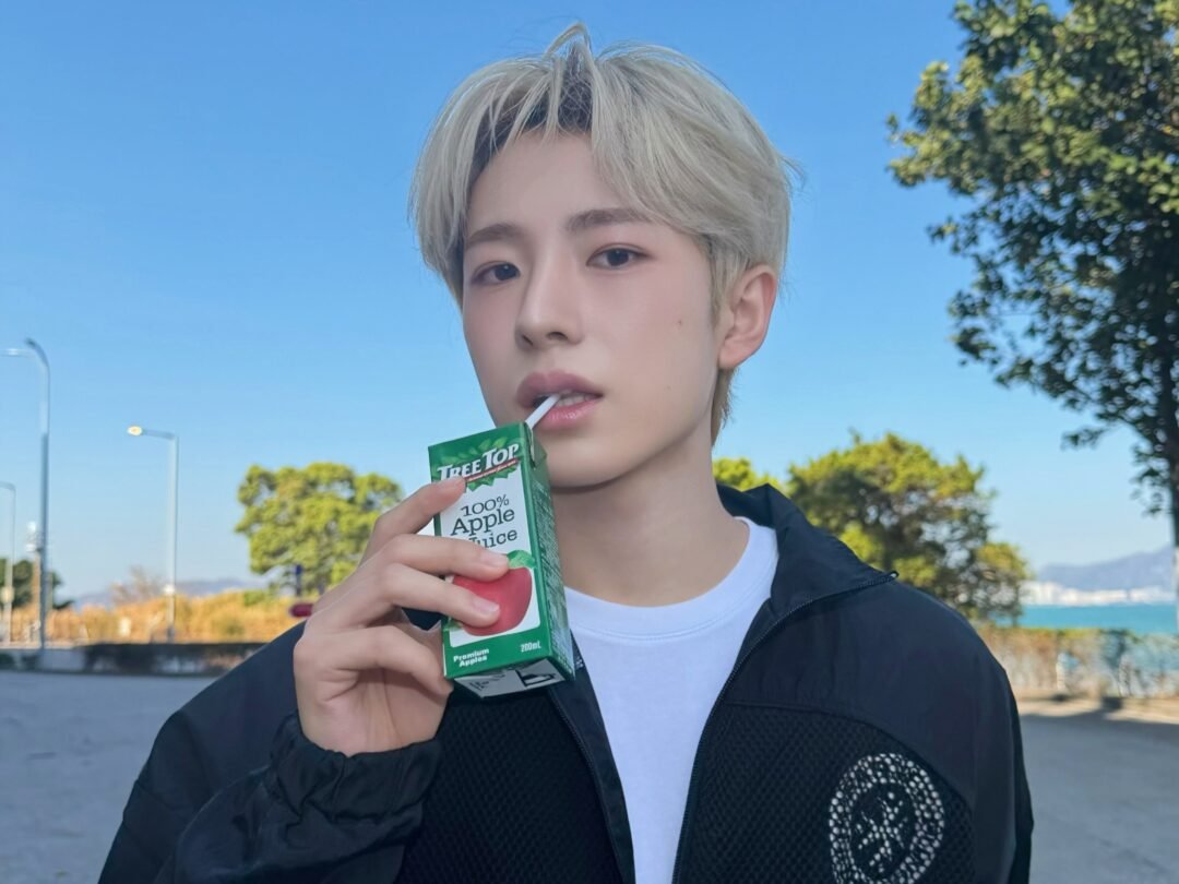 Yushi NCT Wish